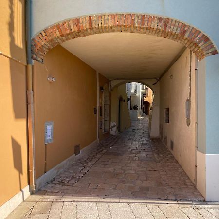 I Tre Marchi Rooms Camera Sabbia Termoli Buitenkant foto