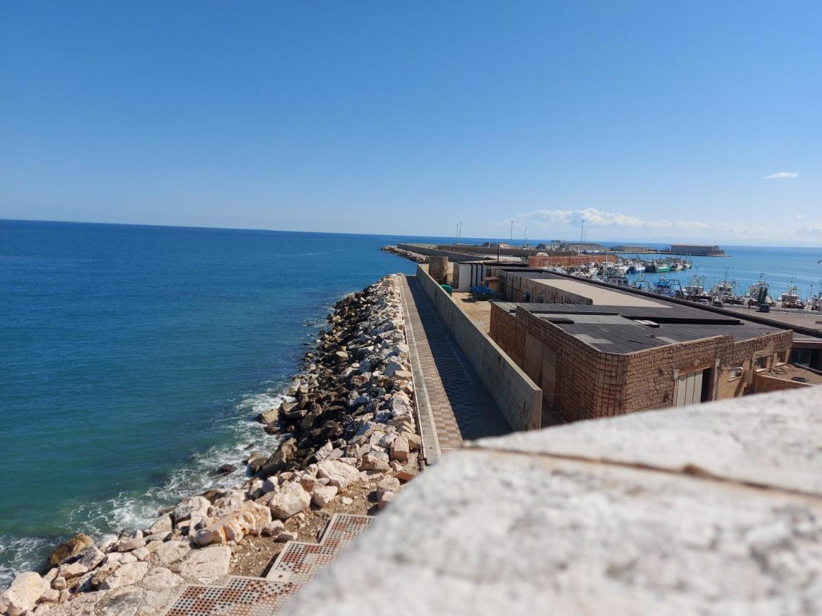 I Tre Marchi Rooms Camera Sabbia Termoli Buitenkant foto