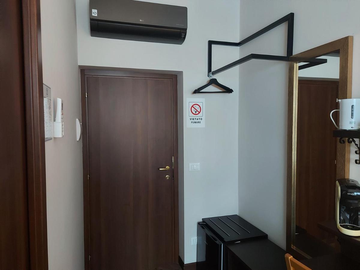 I Tre Marchi Rooms Camera Sabbia Termoli Buitenkant foto