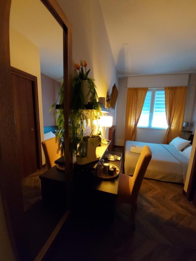 I Tre Marchi Rooms Camera Sabbia Termoli Buitenkant foto